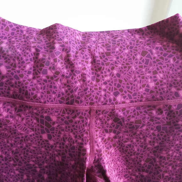Lululemon leggings. Nwt - Picture 4 of 7